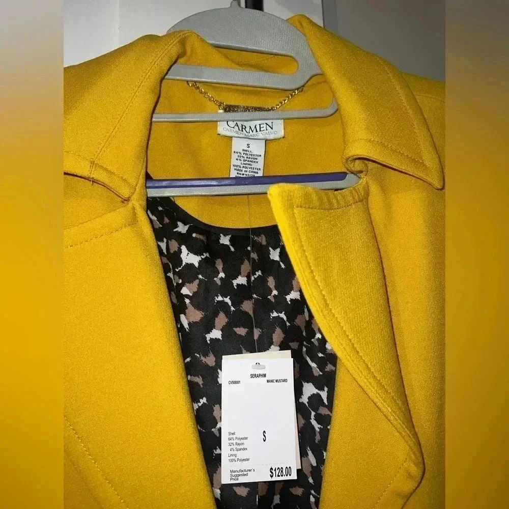 NWT Yellow/Mustard Quarter Sleeve Jacket - Picture 2 of 5